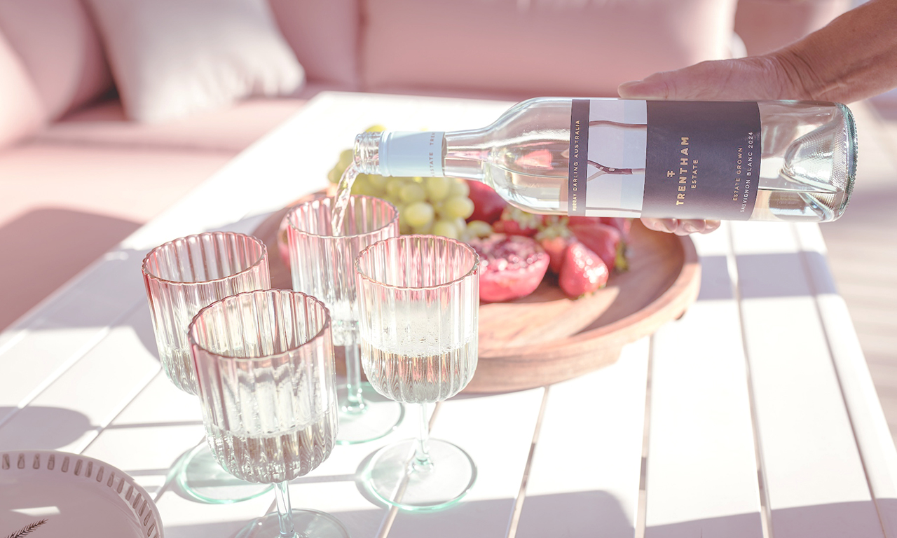 Beneath the Sunraysia Sky: Grape Growing Traditions and Riverfront Wines in Mildura