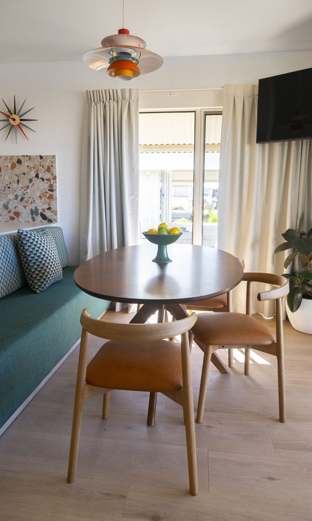 Trentham Waters - Villa Dining